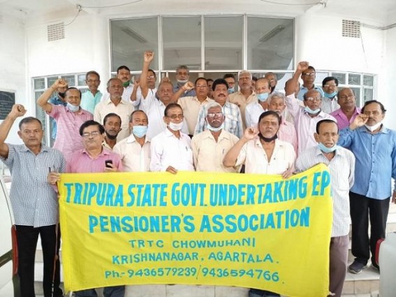 EPF pensioners staged protest, demanded pending arrears as per HC’s order